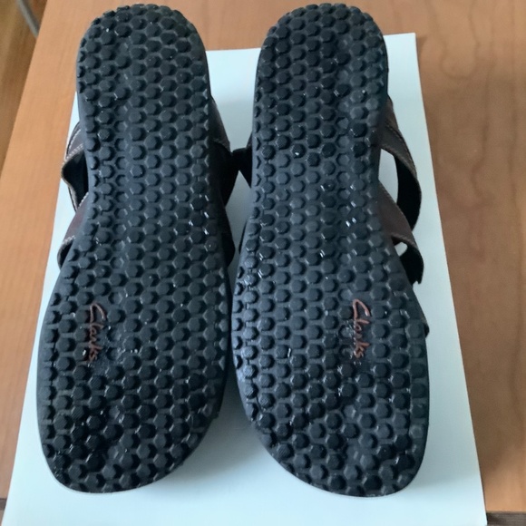 Clarks sandals - Picture 5 of 7